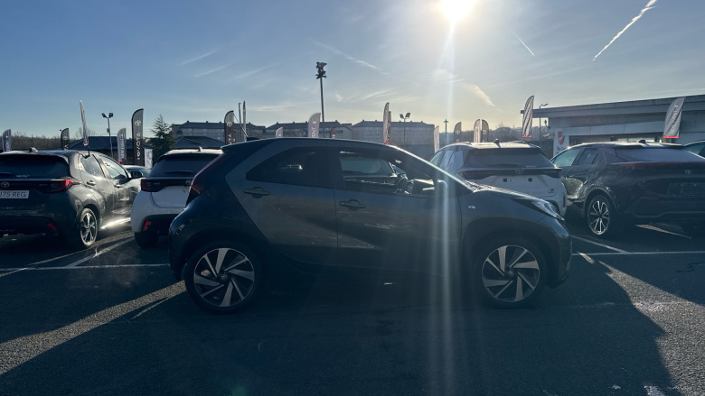 Toyota Aygo X 1.0 VVT-i Edge 5dr Petrol Hatchback